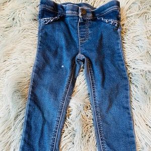 3T ruffle pocket jeans Carter’s